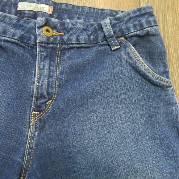 LEVIS 545 CAPRI Jeans Size 10 Women Zipper Pockets Mid Rise Medium Wash Blue - Picture 5 of 11